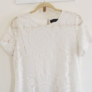 White Lace Design Tunic Length Short Sleeve Top